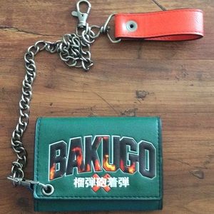 I’m selling an anime wallet from hot topic. For men and women